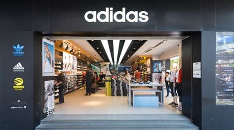 openingstijden middenwaard adidas|adidas online shop.